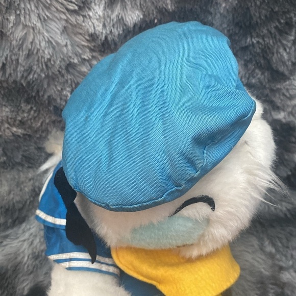 Vintage Donald Duck Plush Toy Doll
Disney Japan Sun and Star RARE
Collectible - Picture 13 of 16